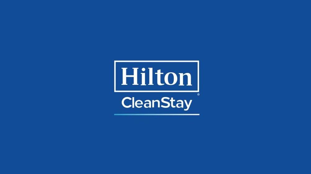 Hampton & Ft Worth-burleson Hotel